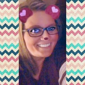 Meet your Posher, Brittney